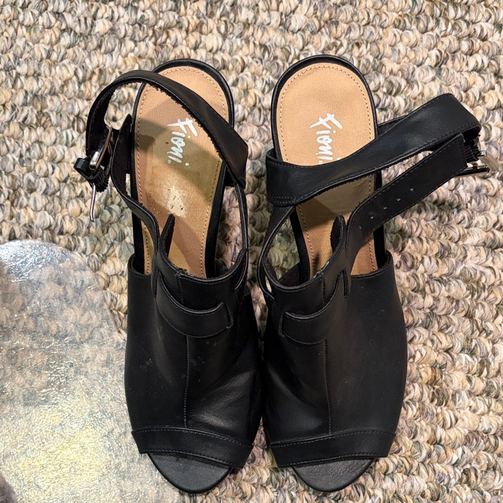 FIONI shoes